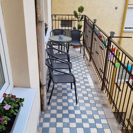 Vintage Apartman In City Center 미슈콜츠 외부 사진