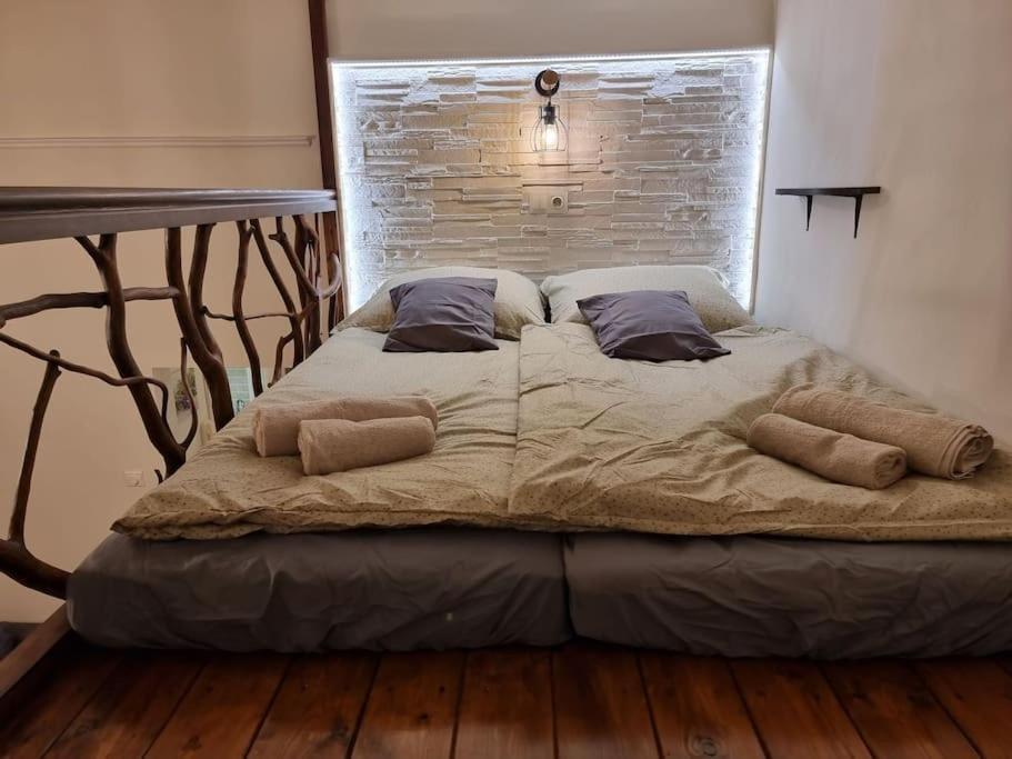 Vintage Apartman In City Center 미슈콜츠 외부 사진