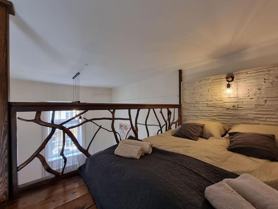 Vintage Apartman In City Center 미슈콜츠 외부 사진