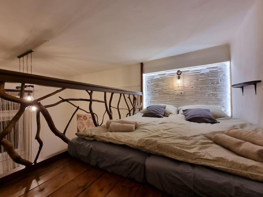 Vintage Apartman In City Center 미슈콜츠 외부 사진