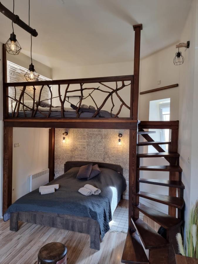 Vintage Apartman In City Center 미슈콜츠 외부 사진
